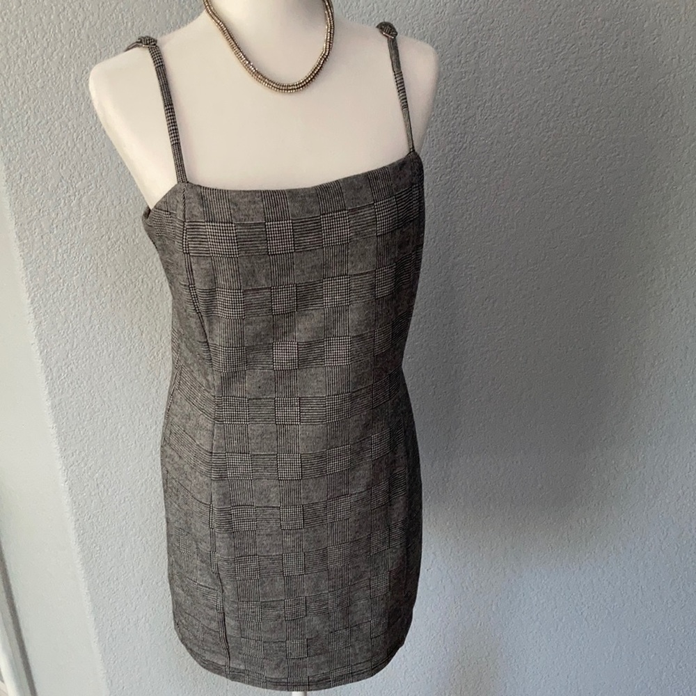 Forever 21 black and grey plaid